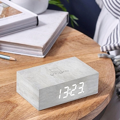 Flip Click Clock White birch - Ψηφιακό ρολόι-ξυπνητήρι επιτραπέζιο - Gingko